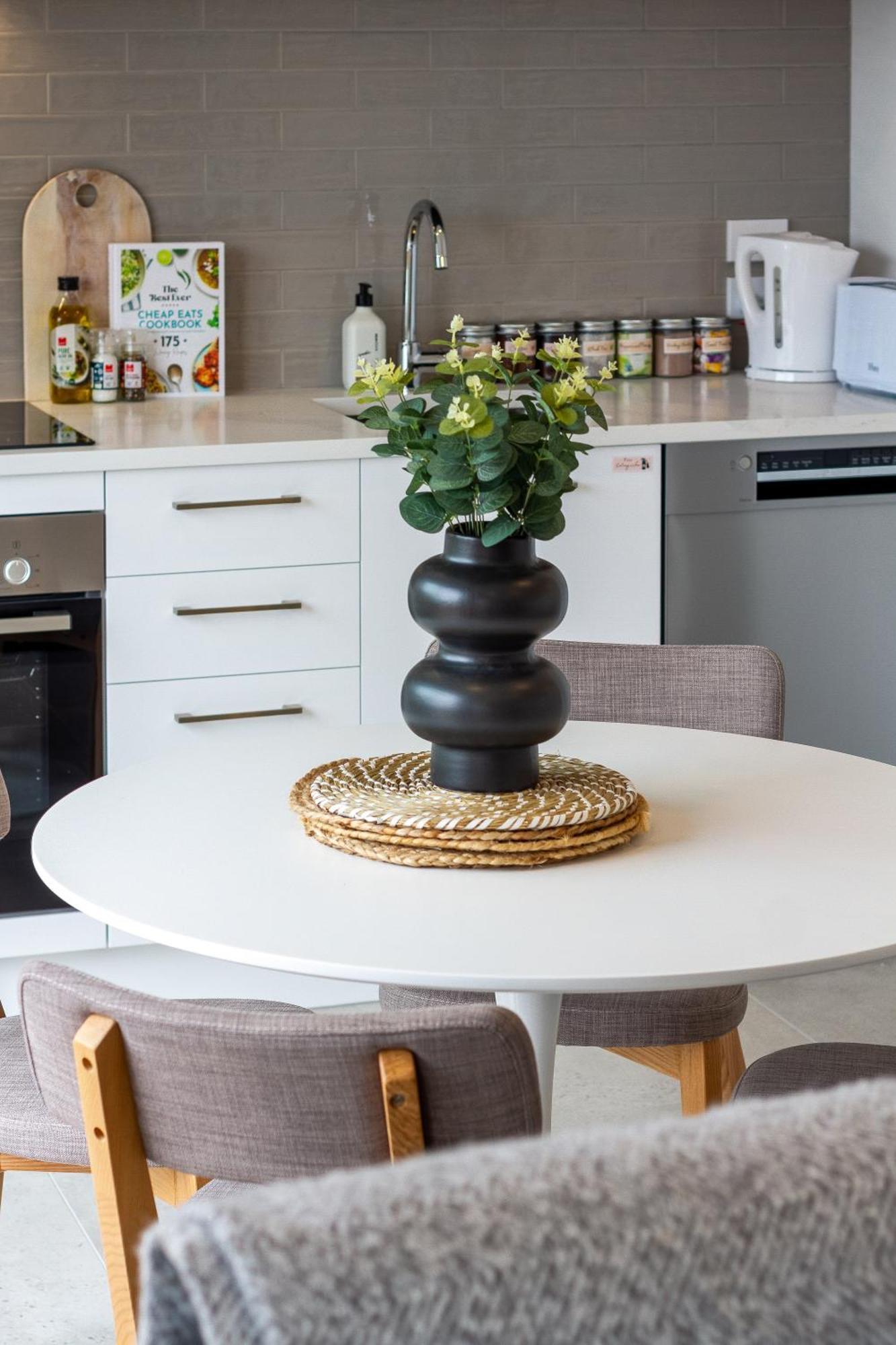 2Br Townhouse: Cosy, Close To City, Car Park Christchurch Ngoại thất bức ảnh